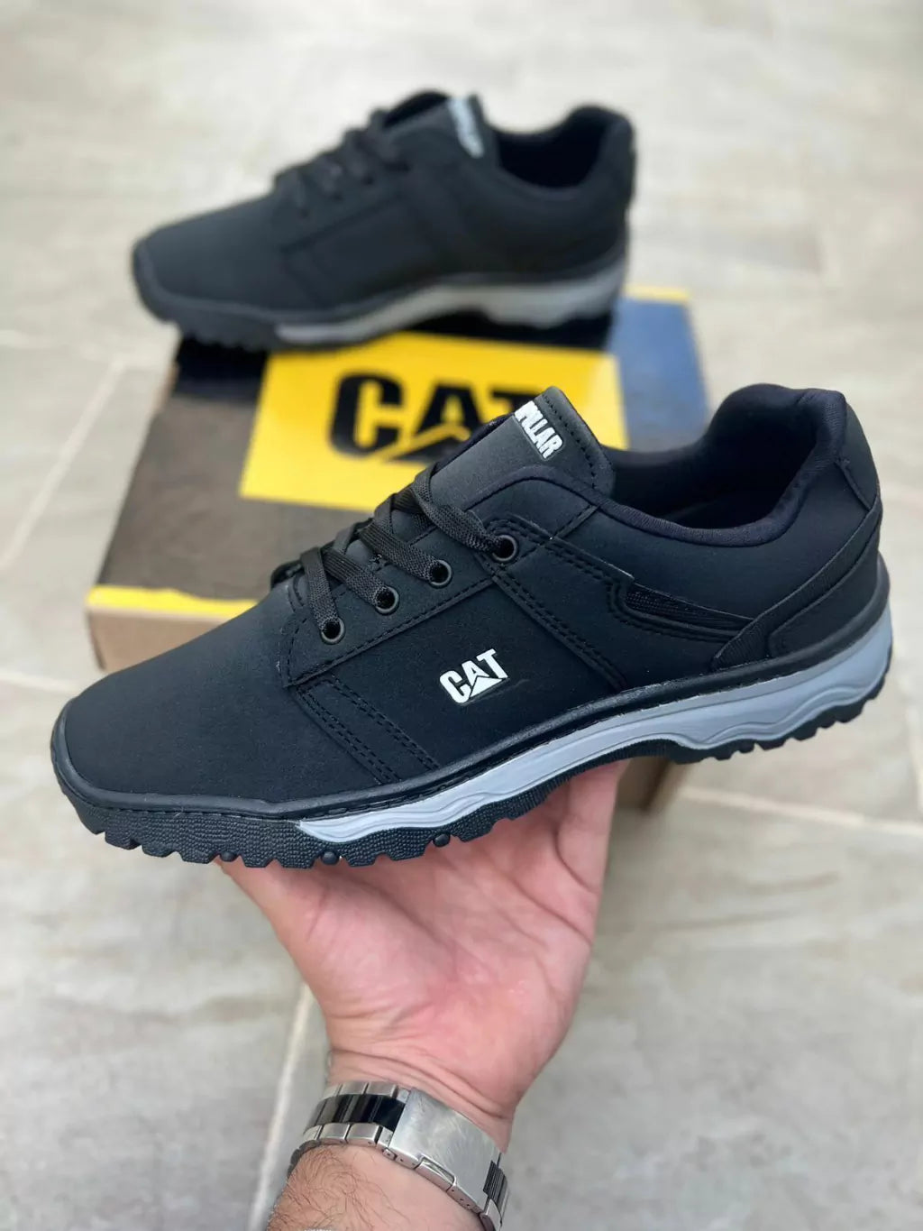 Zapatos CAT Original Style – Comodidad y Resistencia